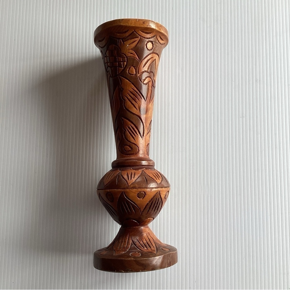 Hand Carved Wood Vintage Folk Art Flower Vase Figure Statue Decor  11”